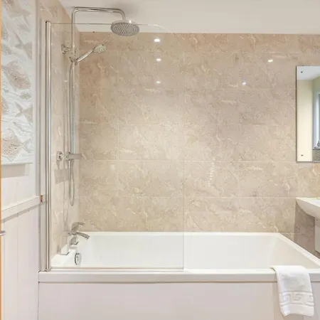 Dom wakacyjny No 5 Darcy Mews *